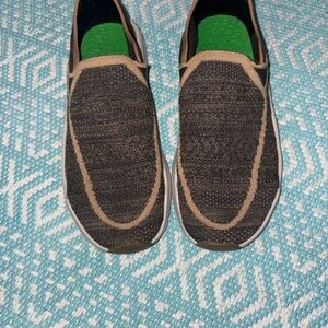 Sanuk Men's Black and Tan Slip-On Loafers